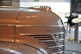 1939 Plymouth P8 Deluxe Car Radiator Car Hood Ornaments Hood Ornaments