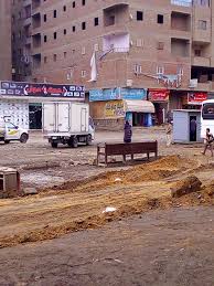 صور..سكان شارع أحمد عرابى بشبرا الخيمة يطالبون برصفه - اليوم السابع
