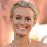 Taylor Schilling Personality Type (MBTI, Enneagram, On-Screen Persona)