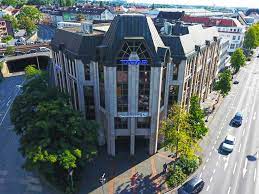 Versuchen sie dann eine dieser optionen zu banken. Tatar Holding Paderborn Immobilien It Venture Capital Franchise Tatar Holding