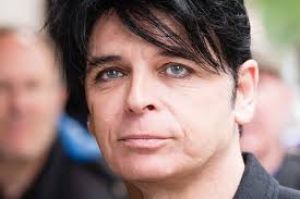 Gary numan with gemma, his now wife, getting his autograph in 1985 years before they got together gary was £600,000 in debt, and on the verge of going under — in every. The Rise Fall And Rise Of Gary Numan