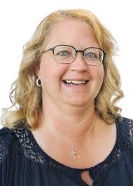 Missoula Family YMCA CEO And Leadership: Executives and Demographics