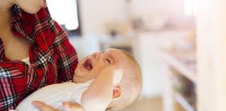 Untuk membantu meredakannya, kamu bisa memijat lembut pada perut bayi. 7 Cara Melancarkan Bab Pada Bayi Mengatasi Bab Bayi Keras Dan Bulat Theasianparent Indonesia