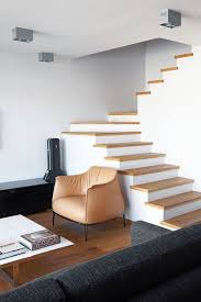 Les marches de bois ou de verre vous offrent une finition élégante et raffinée. Stairs Idees Escalier Deco Maison Maison Design