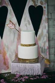 Cake Arrow Woodland Arrow Cake Topper Decoration Wedding Etsy Wedding Cake Toppers Wedding Cake Toppers Unique Unique Wedding Cakes