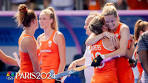 Netherlands women's field hockey cruise past Argentina for ... - YouTube