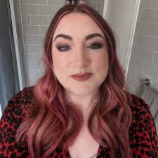 Dale Dow's Instagram, Twitter & Facebook