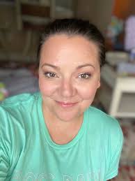 A full day of working in the barn, sweating my bootie off and even wiping  my face