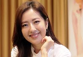 Natalie Tong's Instagram, Twitter & Facebook