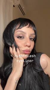 Bight Flash Victoria Beckham