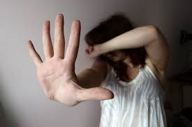 Risultati immagini per foto di violenza sulle donne