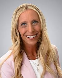 Sara Brinkerhoff's Instagram, Twitter & Facebook