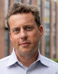 Kiersten Lawrence's Instagram, Twitter & Facebook