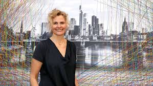 Dreieich: Götzenhainer Künstlerin stellt beim Weltwirtschaftsgipfel aus