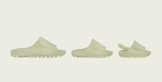 Alright so i went out and got some fake yeezy slides to see how good these replicas are getting, as we get more colourways and the yeezy slides get more popu. Adidas Yeezy Slide Resin Bone Desert Sand Release Date Sole Collector