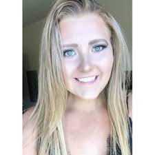 Amy Bladow (@amy_bladow)