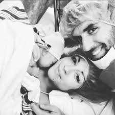 Alexandra Watt (@al3xandrawatt)