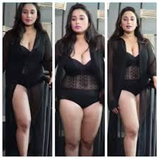 रानी चटर्जी ने जालीदार बिकिनी में दिखाए अपने सेक्सी कर्व्स - Rani  Chatterjee shows her sexy curves