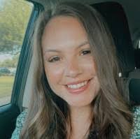 Janice Castillo's Instagram, Twitter & Facebook