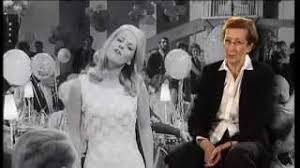 Natürlich gibt es feiern mit über 100 gästen, aber viele paare ziehen es vor, in kleinem kreis zu feiern. Deutsches 60er Lied Fur Goldene Hochzeit Dringends Gesucht Musik Song Singen