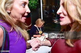 Patricia Chadwick's Instagram, Twitter & Facebook