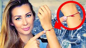 как правильно завязать красную нить на левом запястье видео Zachem Nosyat Krasnuyu Nit Na Ruke Youtube