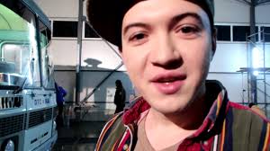 Un pahar cu vin si o placintica. Vkm Online