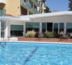 Pagina completa informativa circa hotel svezia scandinavia a lido di jesolo: Pool Bilder Hotel Svezia Scandinavia Jesolo Holidaycheck