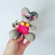 Trouvaille Du Jour Dans Ma Chambre Chez Mes Parents Un Diddl Qu Est Ce Que J Ai Ete Fan De Cette Souris Et Vous Diddl Vi Jouet Jouets Vintage Vintage