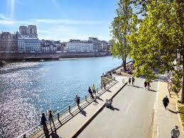 Whether you're looking for tourist information, pointers on using. Paris Je T Aime Videos Facebook