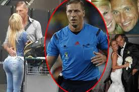 Es cierto que el gesto de néstor pitana generó confusión, porque amagó llevarse el silbato a la boca. Asi Es La Bella Esposa De Nestor Pitana El Arbitro Argentino Que Pitara Australia Honduras Diez Diario Deportivo