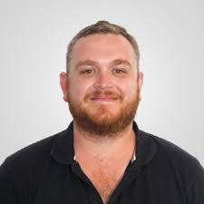 Cody Snow's Instagram, Twitter & Facebook