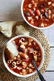 It's my top choice at olive garden every time we go there to eat, so i decided to find a way to make it at home. Olive Garden Pasta E Fagioli Soup Recipe Vegan In The Freezer