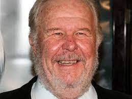 Edward Erni's Instagram, Twitter & Facebook