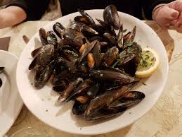 Ricette cozze alla ligure con foto e procedimento. Cozze Alla Ligure Foto Di Alta Marea Marina Di Andora Tripadvisor