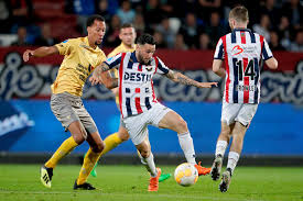 Eine leihgabe des fc bayern, ein angreifer, der beim fc. Tip Bong Ä'a Tráº­n Az Alkmaar Vs Willem Ii Ngay 19 01 2020