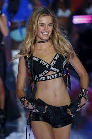 A shocking exposé details the reportedly toxic culture within the victoria's secret organization, including accusations against a top executive for allegedly harassing supermodel bella. Victoria S Secret Model Bridget Malcolm Apologizes For Being So Public About Damaging Eating Habits Fashion Fashion Clothes Women Girls Fashion Dress