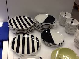 Black And White Plates Set Great Black And White Dishes From Ikea Would Love A Dozen Of The Striped Ones Black And White Dishes Crockery Black And White