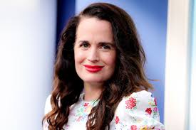 Twilight' Star Elizabeth Reaser Secretly Married Bruce Gilbert in 2023