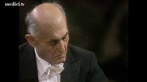 The richest of all of Prokofiev's sonatas. It contains a whole human life  with all its contradictions.” That's how Sviatoslav Richter described  Prokofiev's Sonata No. 8. Who better than piano star Yuja