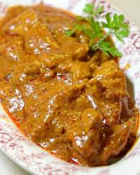 Ivorian Food On Instagram La Sauce Arachide Morceaux De Viande De Poulet Ou De Poisson 1 Boite De Pate D Arachide Recipes African Food Chicken Recipes