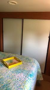 12 Mirror Closet Sliding Door Makeover Ideas Rv Inspiration Door Makeover Mirror Closet Doors Sliding Doors