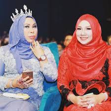 Mohd hilmi follow:dsv instagram : Tak Lokek Kongsi Rezeki Jiwa Prihatin Penyayang Dato Sri Salmah Ismail Ini Sentuh Hati Masyarakat Nona