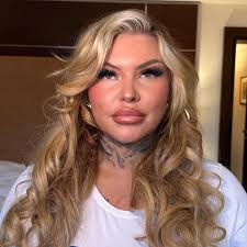 Och där var jag tillbaka igen! 100 länkar uppe! Kram för fan! ♥ /Roger