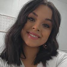 Myriam Rubio's Instagram, Twitter & Facebook