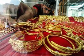 4 rumus untuk menentukan harga jual. Cincin Kalung Dan Gelang Emas Anda Apakah Wajib Dizakati Republika Online