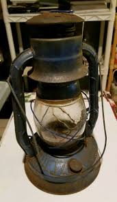 Each style of dietz lantern was developed with a specific application in mind. Antique Vintage Blue Dietz No 8 Air Pilot Barn Kerosene Lantern Dietz Kerosene Antiques Lanterns