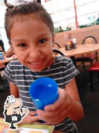 Dairy Queen Grill & Chill, Омак