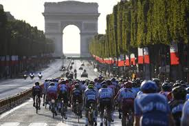 As the final stage of the best recognised bike race in the world, winning it is a considered very prestigious. Forte Audience Pour L Arrivee Du Tour De France Sur France 2 L Equipe