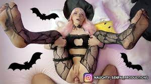 WITCHY HENTAI BITCH Se Fait Détruire ! (4K) POV Cosplay Sexe Intense AHEGAO  Goth Girl FEETjob Footjob 